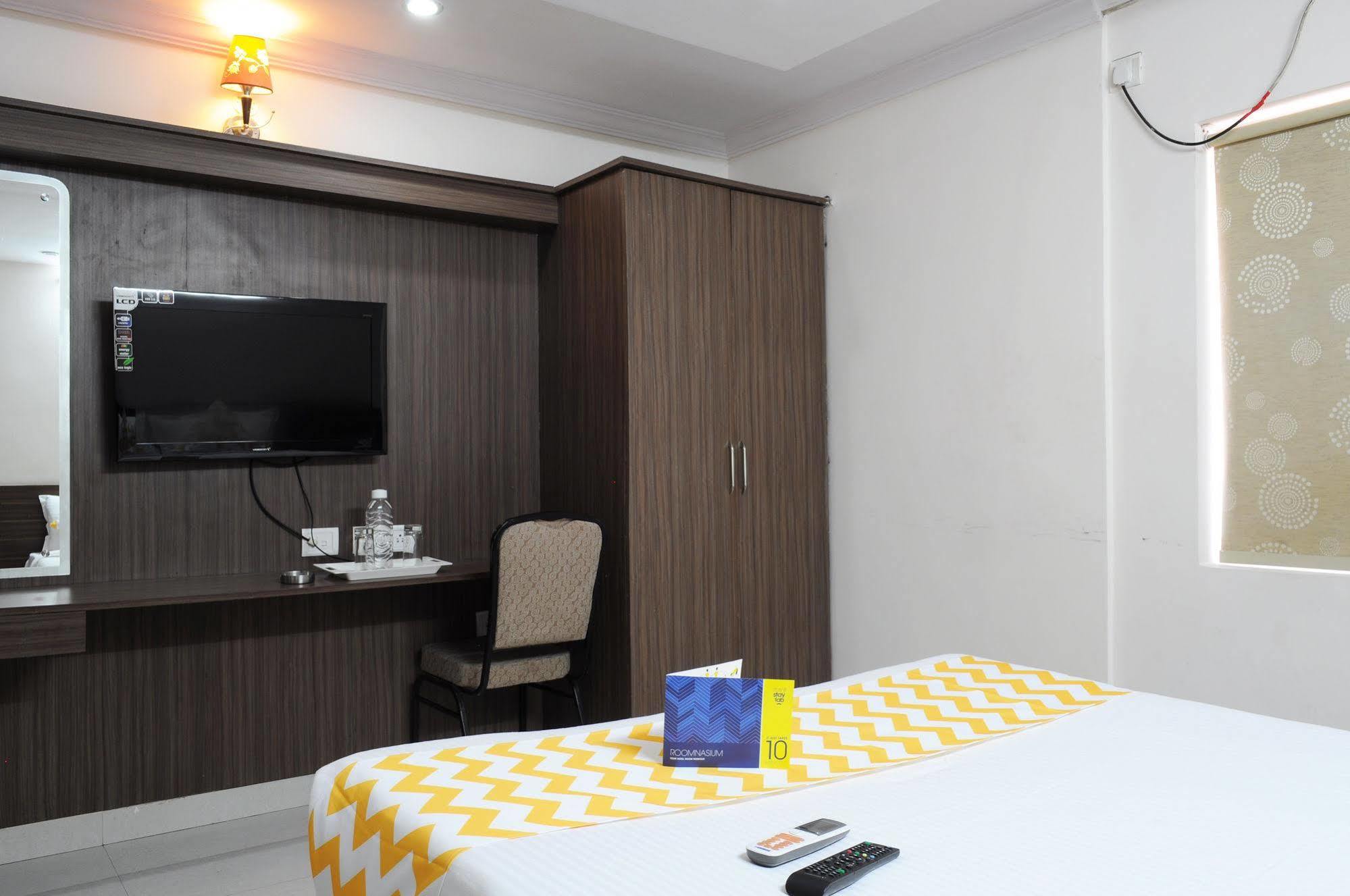 Oyo 17375 My Place Kondapur Hicc Хидерабад Екстериор снимка