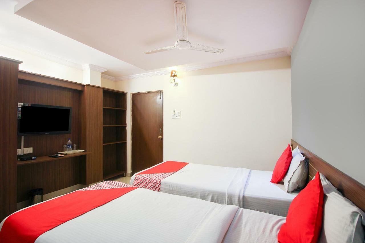 Oyo 17375 My Place Kondapur Hicc Хидерабад Екстериор снимка
